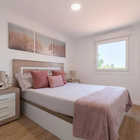 Deluxe By Castrelos *